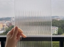 Kính trang trí là gì? Các loại kính trang trí phổ biến