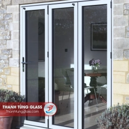 CỬA ĐI MỞ XẾP GẤP KIỂU 3 CÁNH NHÔM XINGFA 