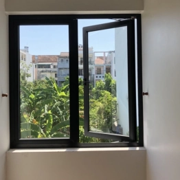 CỬA SỔ MỞ QUAY TT06