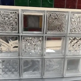 GẠCH KÍNH KHỐI RỖNG HOA VĂN