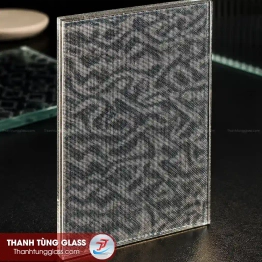 Kính ghép kim loại
