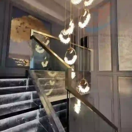 Lan can cầu thang kính vô cực cao cấp 3D 