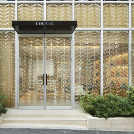 Kính đúc hoa văn trang trí