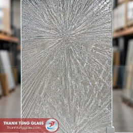 Kính đúc lá cọ