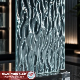 Kính đúc vân sóng