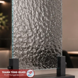 Kính đúc hiệu ứng sần