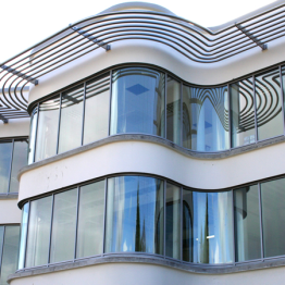 Kính Low-E uốn cong