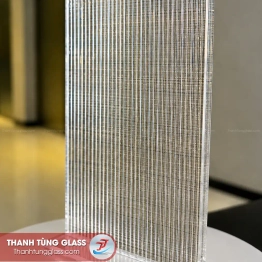 Kính sọc nhỏ ghép lụa