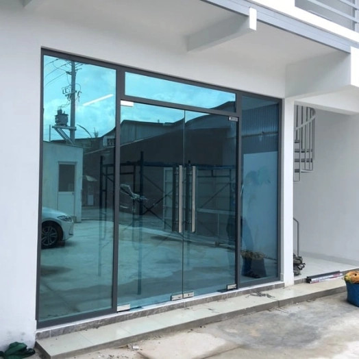 CỬA BẢN LỀ SÀN TT04