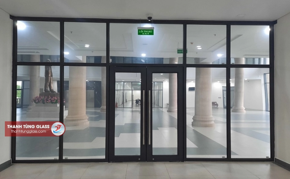 Kính ghép chống nổ