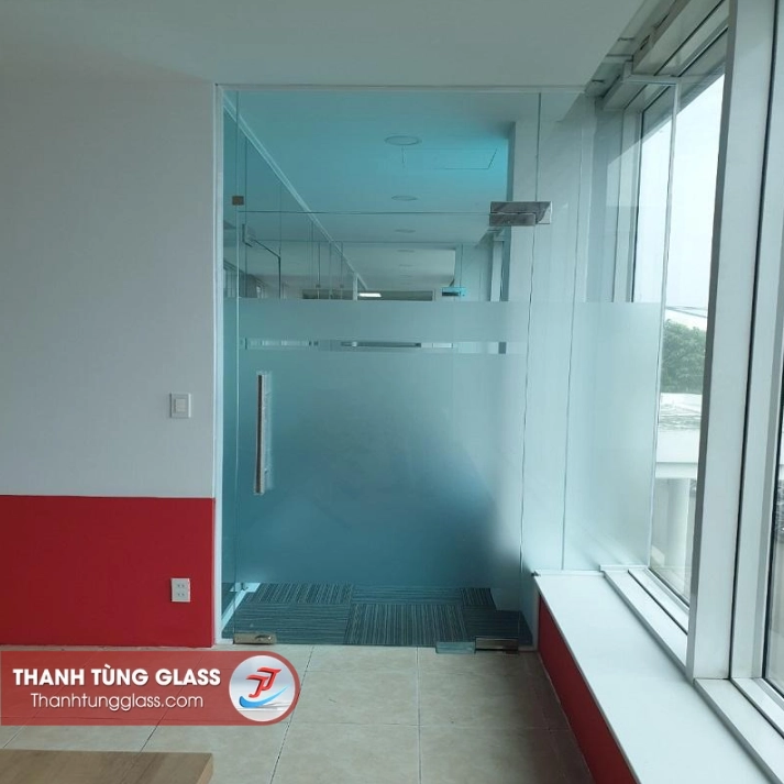 Cửa bản lề sàn 1 cánh