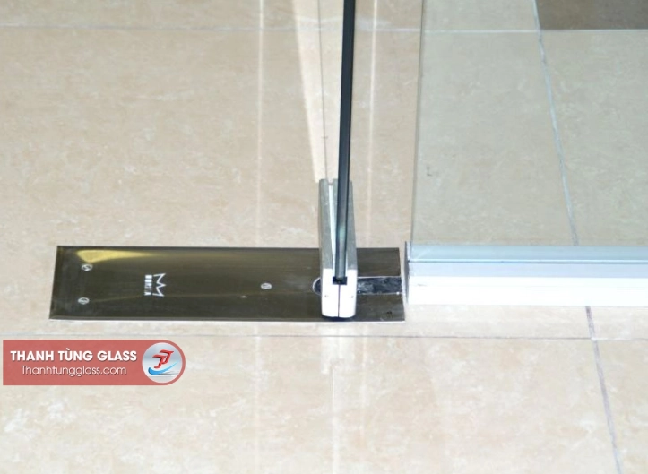 Bản lề sàn
