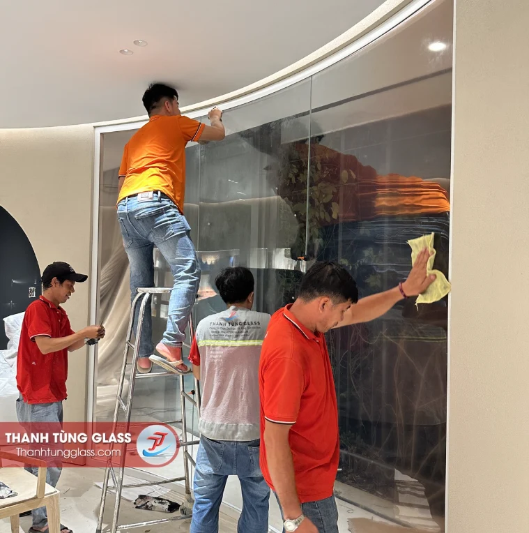 Vệ sinh và bàn giao công trình