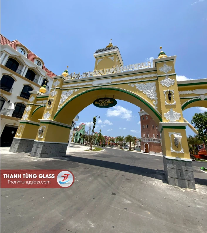 Cổng chào khu shophouse Grand World Vinhomes Phú Quốc