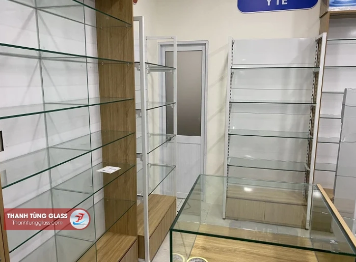 Kính 5mm cường lực 