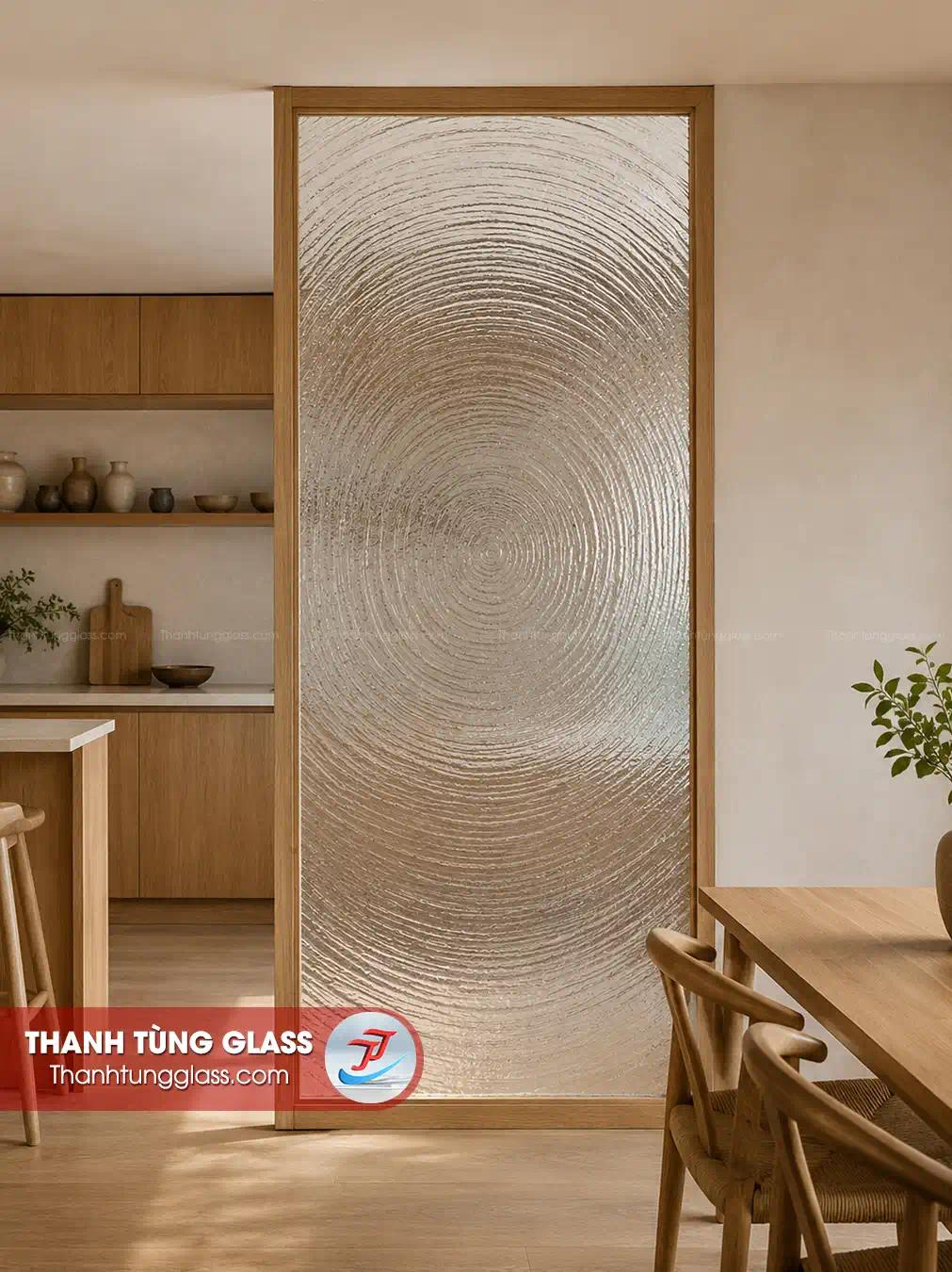 Kính đúc hoa văn hiệu ứng vân gỗ