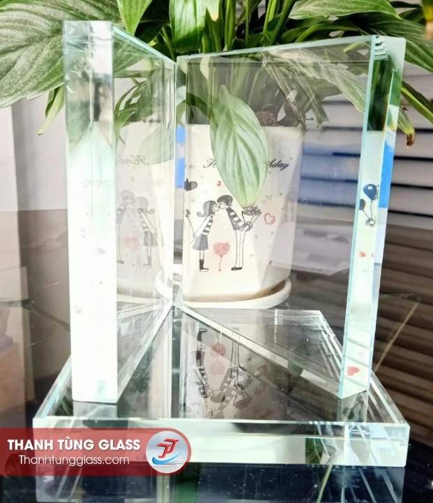 Kính siêu trong 19mm