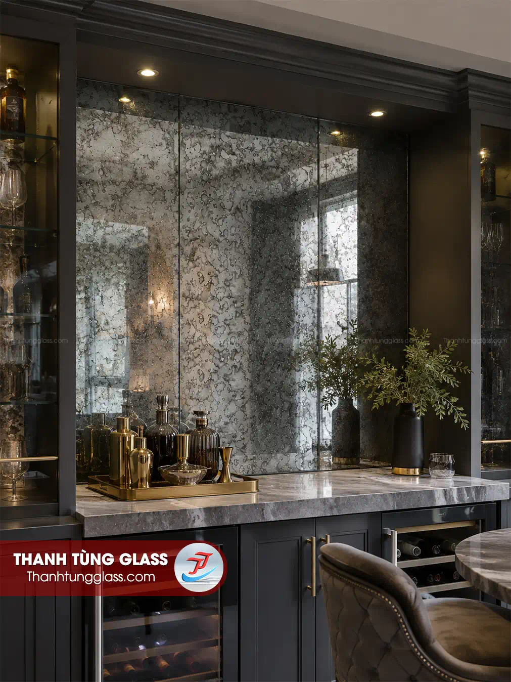 Kính thuỷ giả cổ xám khói