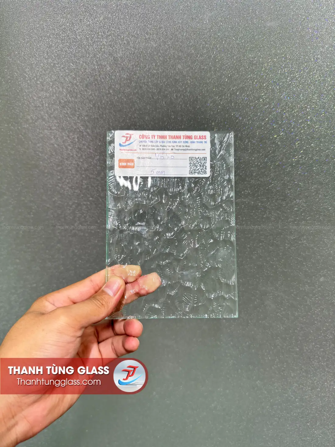Kính đúc hiệu ứng vỏ sò - Thanh Tùng Glass