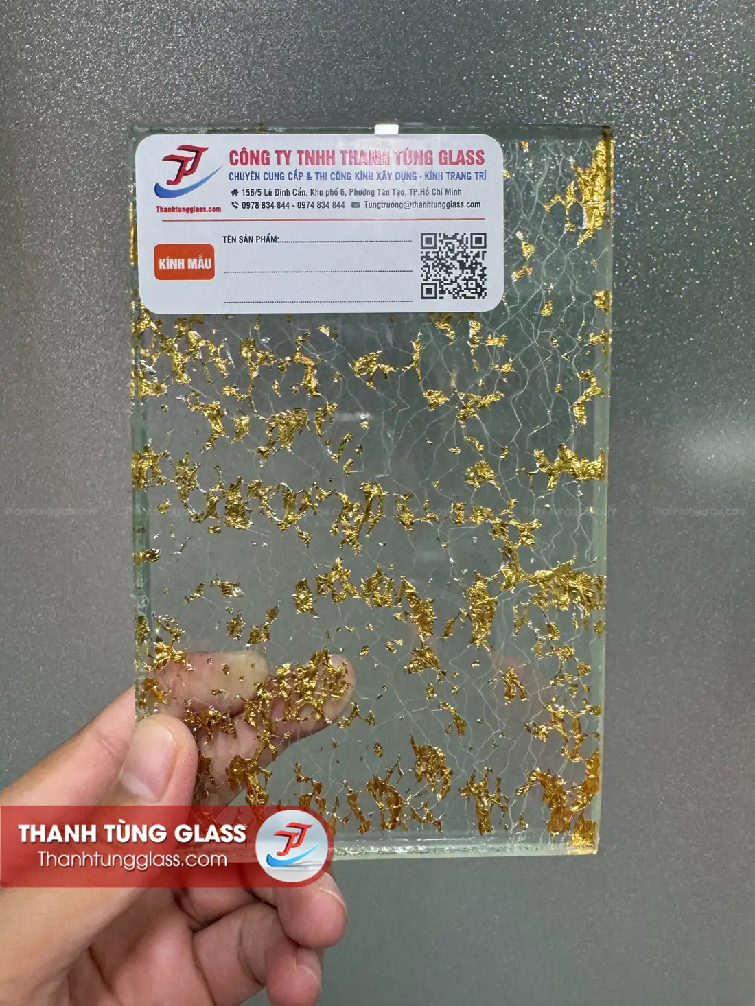 Mẫu kính ghép lụa vân nhũ vàng - TTL096 