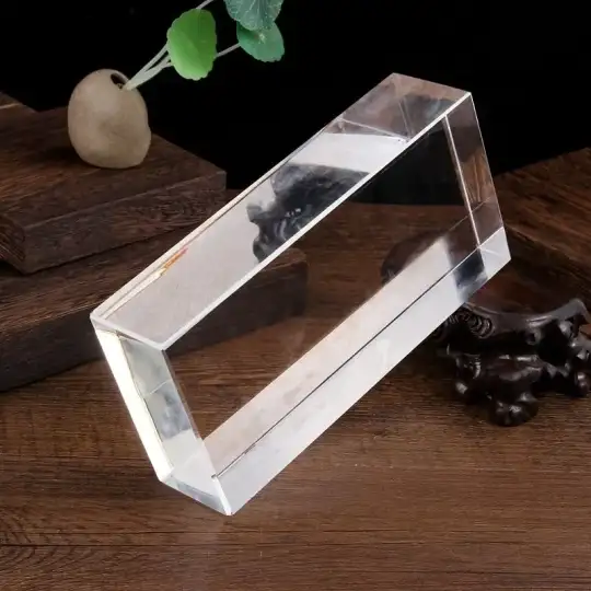 GẠCH KÍNH KHỐI ĐẶC TRONG SUỐT