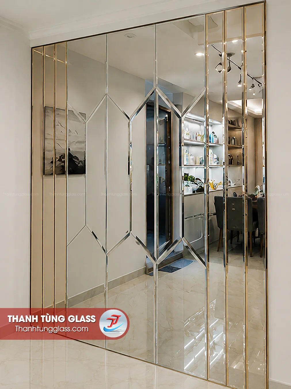 Kính thủy trang trí nội thất