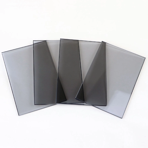 Kính Solar phản quang cường lực màu xám khói
